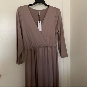 Mother Bee Maternity V-Neck 3/4 Sleeve Ruched Waist Dress V neck Size L NWT